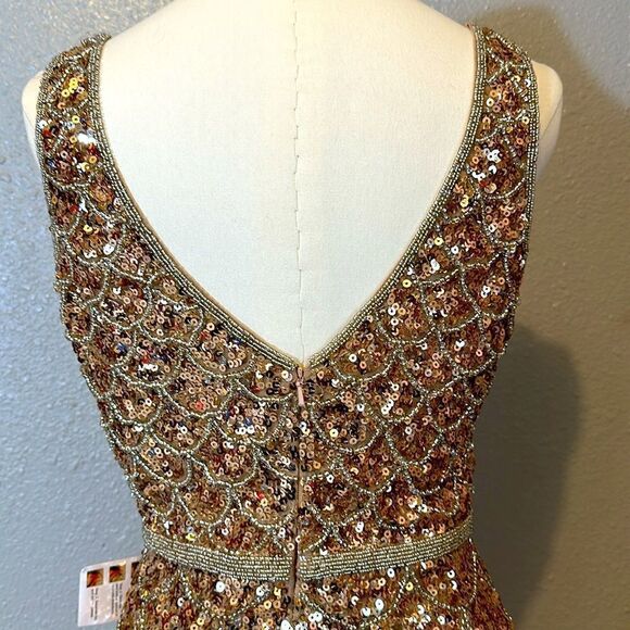 NWT Mag Duggal women’s light copper sequined bodycon mini dress size 6 - Picture 8 of 13